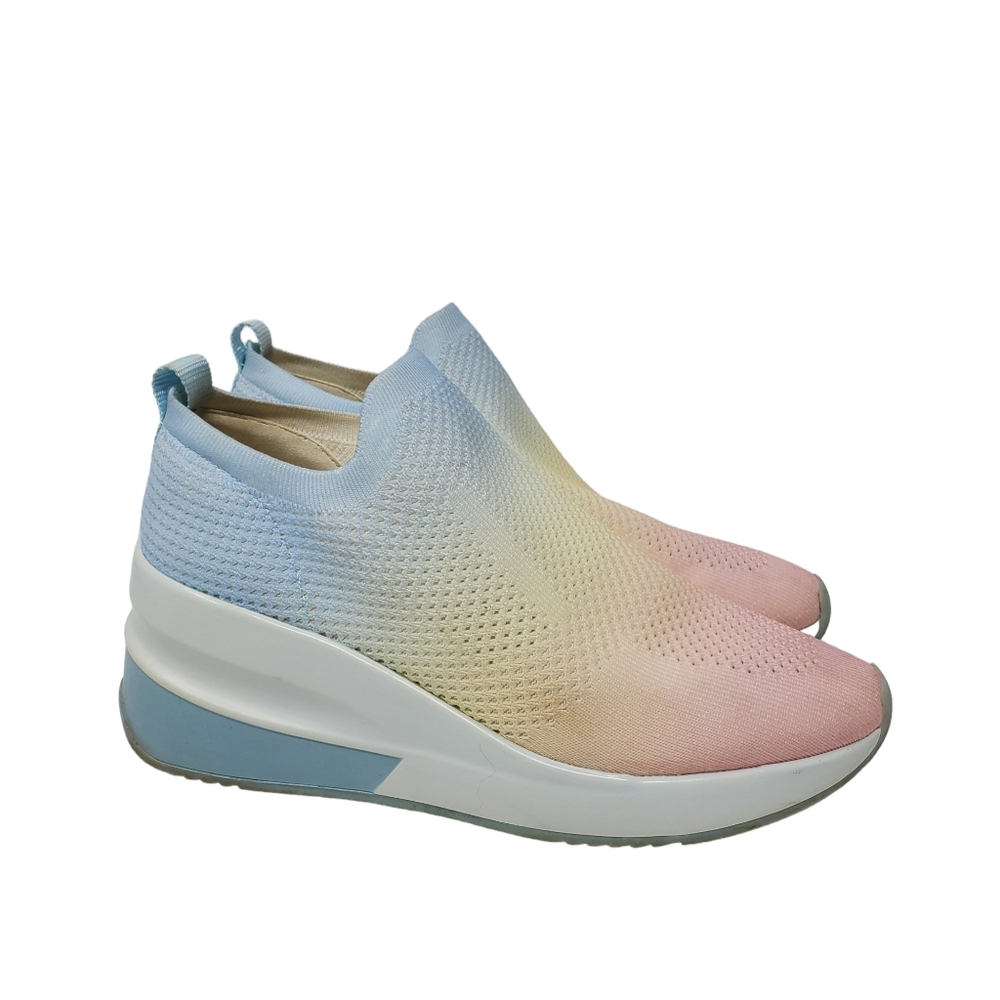 Giani Bini Valeah Knit Sneaker Pastel Light Blue Yellow Pink Womens Size 9 - Picture 2 of 10
